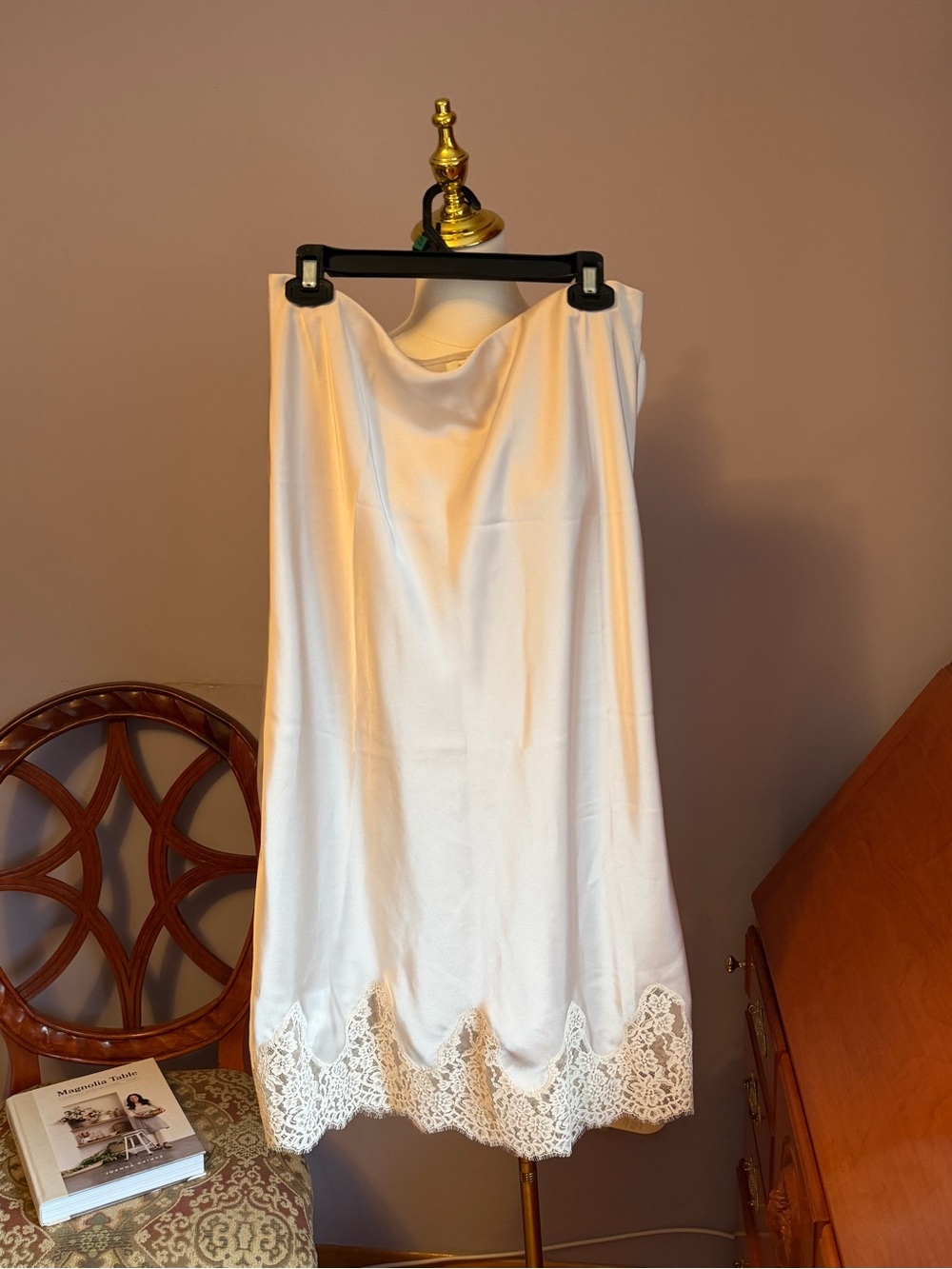 Wilfred Cream Midi Slip Skirt with Lace Hem
